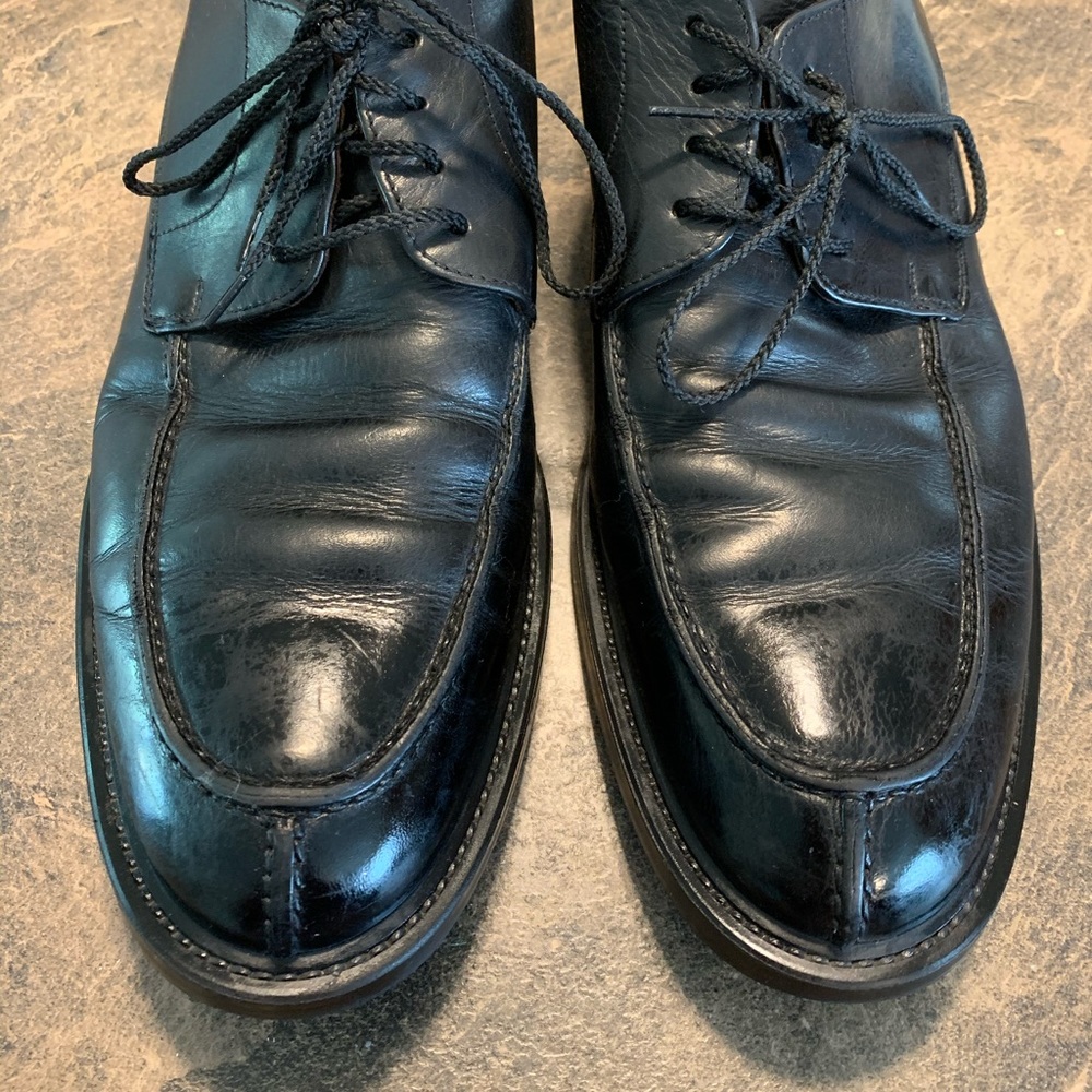 Johnston and Murphy black Oxfords - Picture 2 of 9